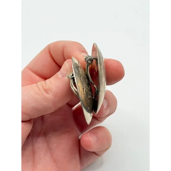 Vintage Navajo Native Sterling Silver Clip-On Earrings Intricate Stamped Floral - Picture 3 of 7